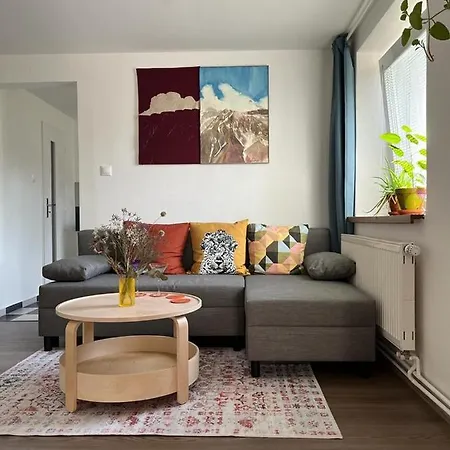 Jask Apartment *